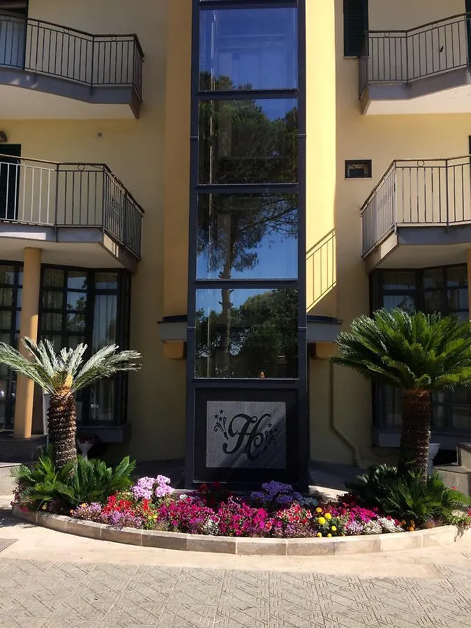 Hotel Chic SantʼAntimo